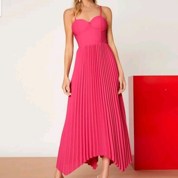 Pink Pleated cami Dress - Picture 5 of 5